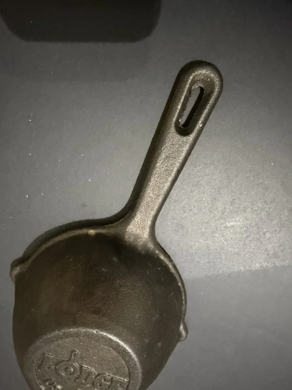 Lodge Cast Iron MPR Double Spout 2 Cup Sauce Pan Ladle Melting Pot